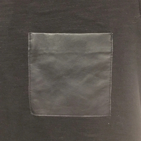 NWT Gap Faux Leather Pocket Tee Shirt Dress Size XS - Picture 3 of 4